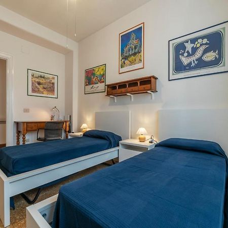 Roomy And Bright Apartment With Terrace Rome Extérieur photo