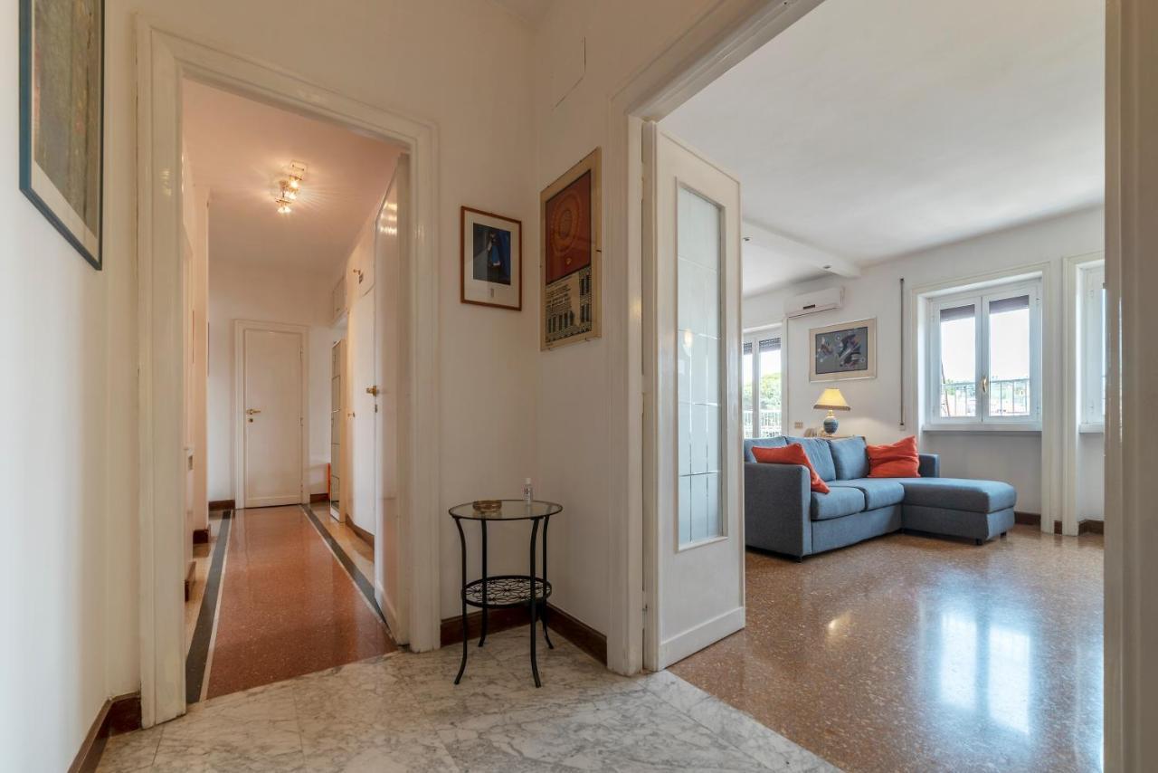 Roomy And Bright Apartment With Terrace Rome Extérieur photo