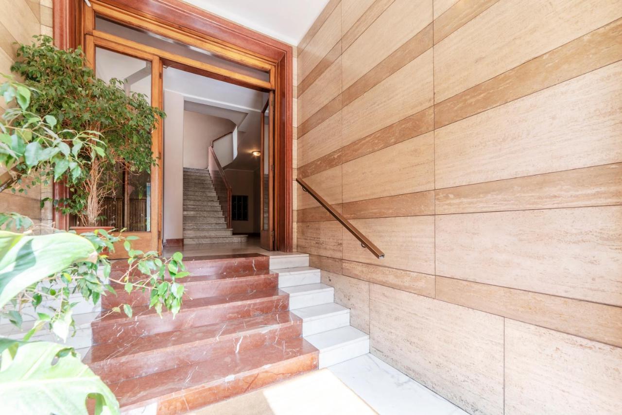 Roomy And Bright Apartment With Terrace Rome Extérieur photo
